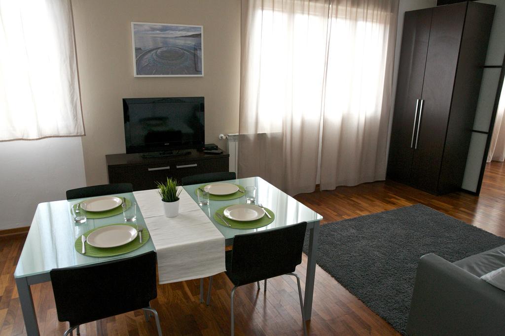 Residence Le Terrazze Trieste Esterno foto