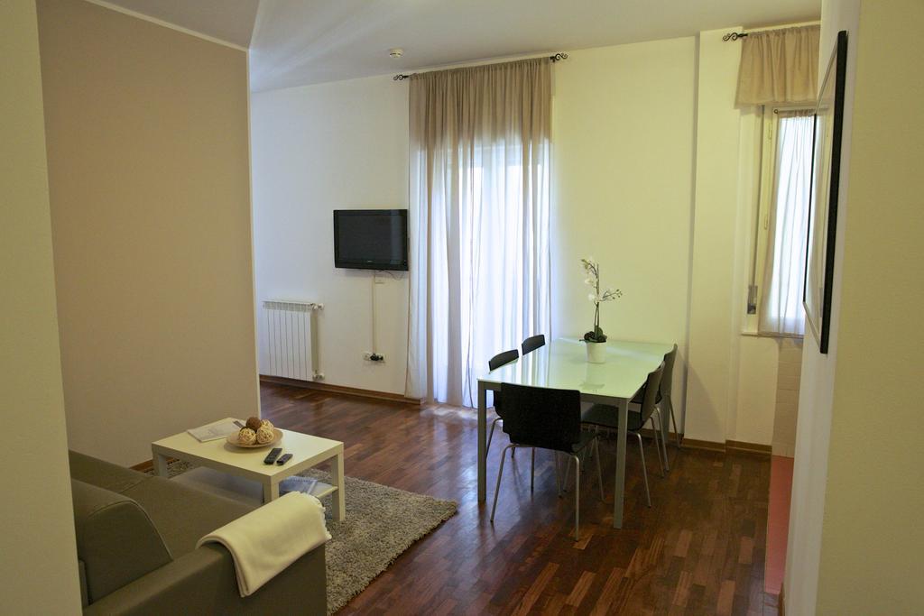 Residence Le Terrazze Trieste Esterno foto