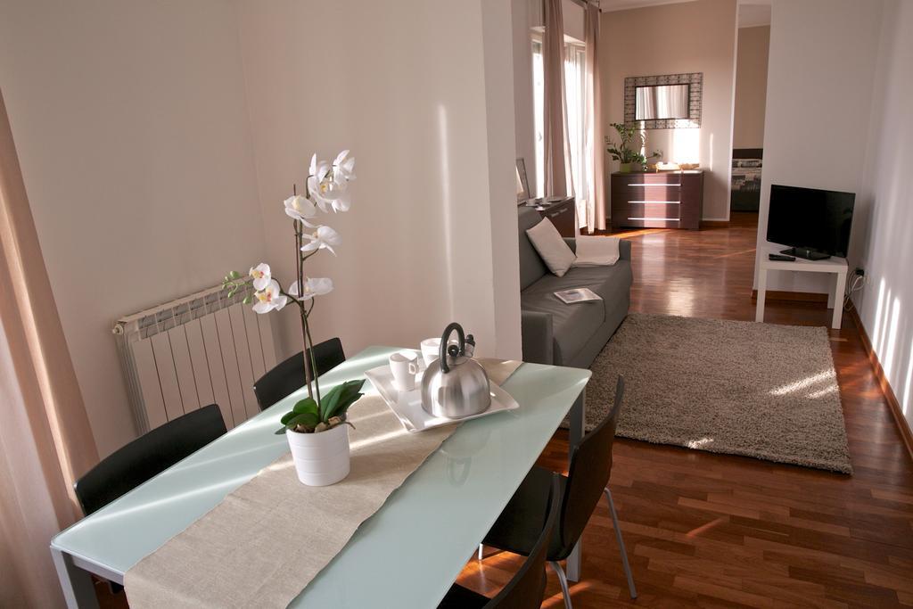 Residence Le Terrazze Trieste Esterno foto