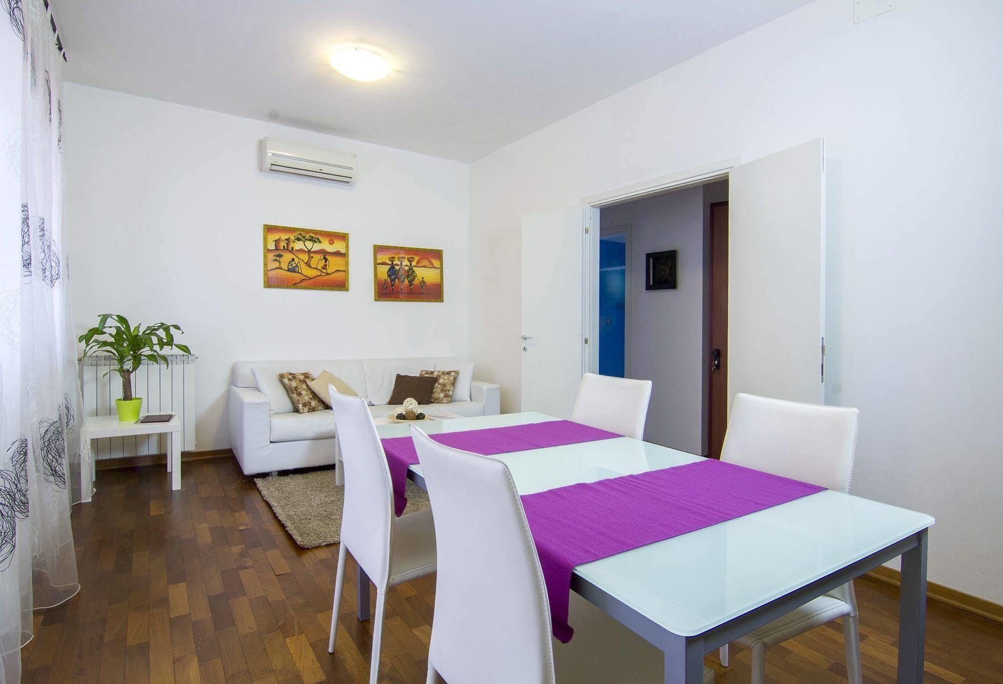 Residence Le Terrazze Trieste Esterno foto
