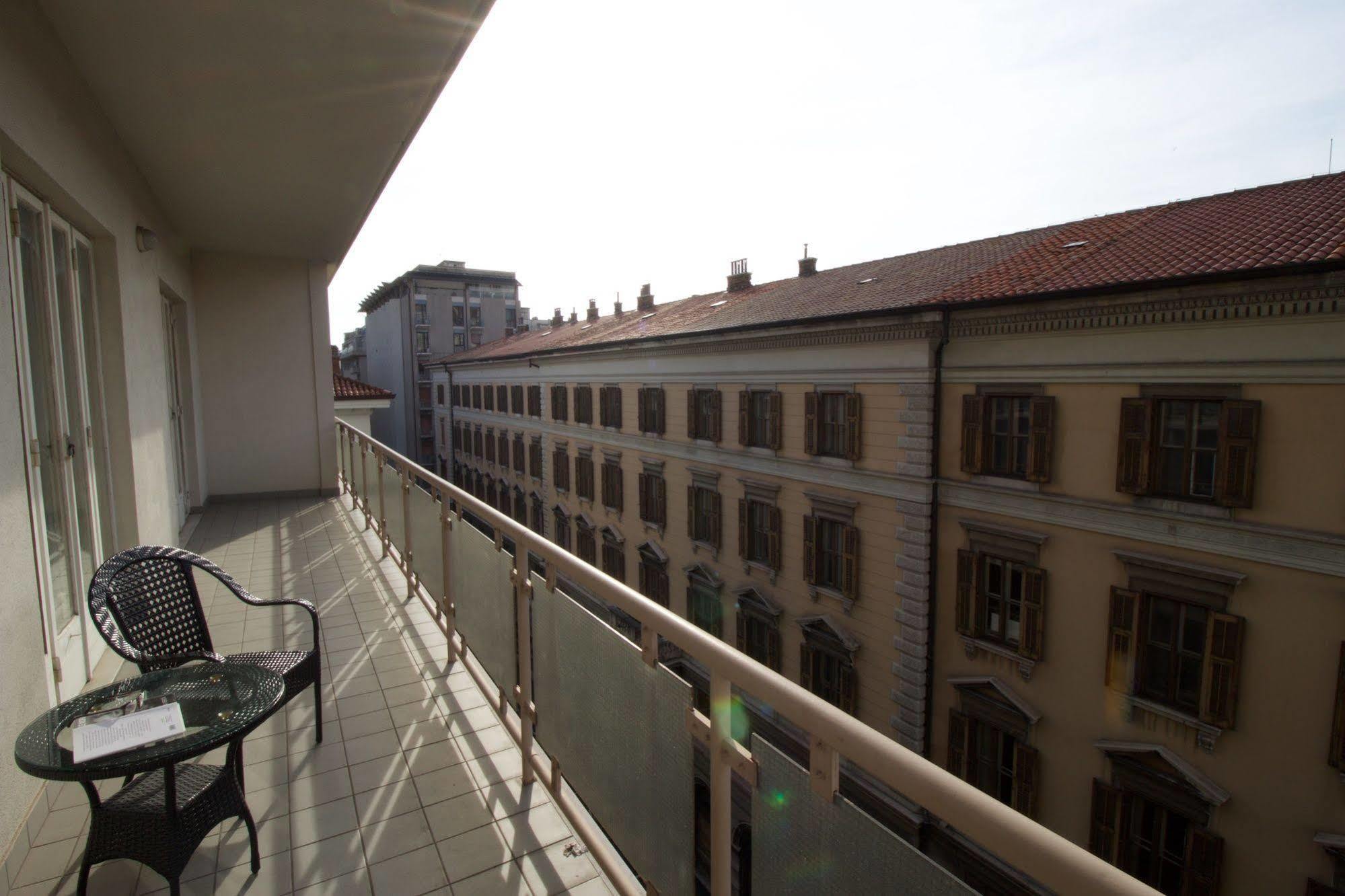 Residence Le Terrazze Trieste Esterno foto